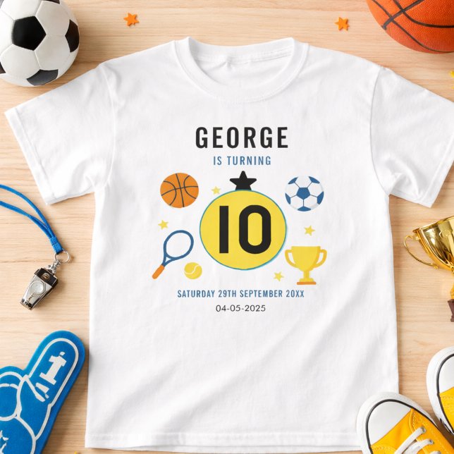 Camiseta Fiesta de Cumpleaños de Deportes Modernos para Niñ (Boys Modern Sports Birthday Party | Game Day Theme T-Shirt
)