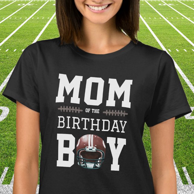 Camiseta Fiesta de cumpleaños de fútbol, mamá (Mom of the Birthday Boy - First year down Football inspired birthday party)