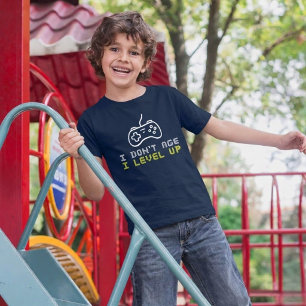 Camiseta Fiesta de Cumpleaños Infantil 'No Envejco, Subo de