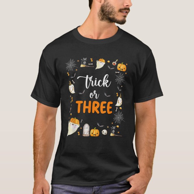 Camiseta Fiesta de Cumpleaños Trick Or Three Cumpleaños 3 a (Anverso)