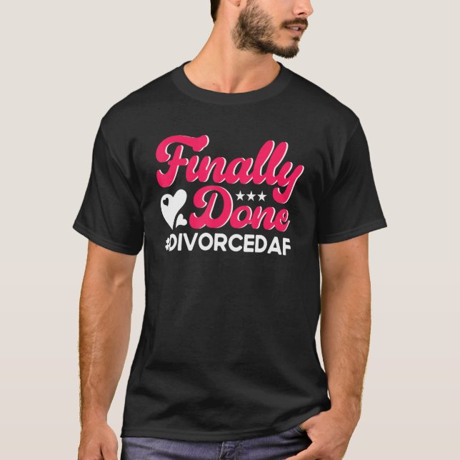 Camiseta Fiesta de Divorcio Feliz Finalmente Terminada Divo (Anverso)