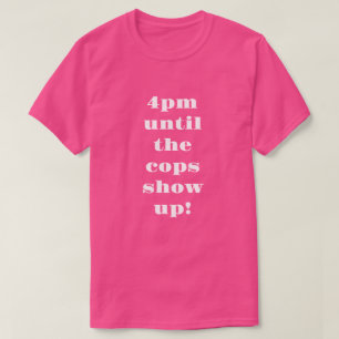 Camiseta Fiesta de invierno de Doug a las 4 pm hasta que ap