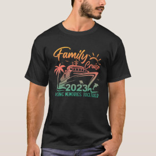Camiseta Fiesta de vacaciones familiares coincidente de cru