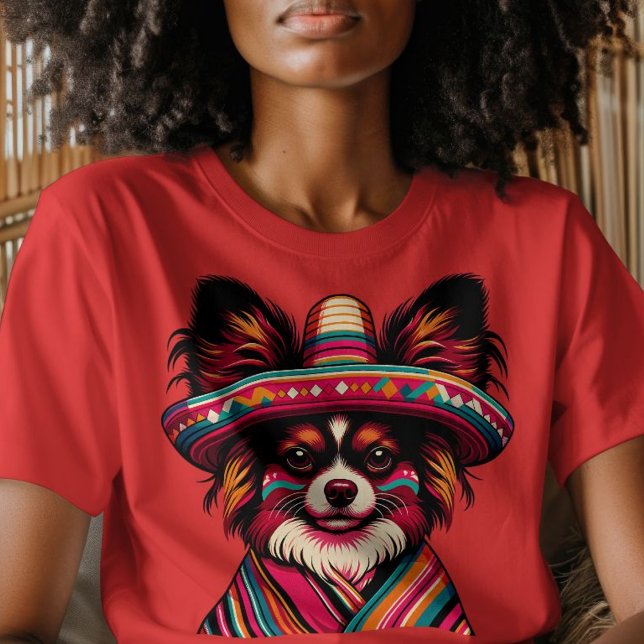 Camiseta Fiesta Papillon Dog con Sombrero y Sarape (Fiesta Papillon Dog Wearing Sombrero and Sarape T-Shirt)