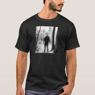 Camiseta Figura borrosa de miedo negro