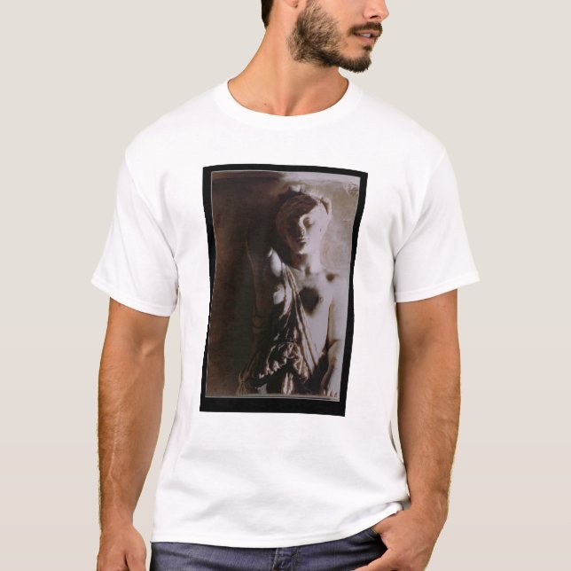Camiseta Figura de un Amazonas (Anverso)