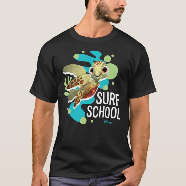Camiseta Finding Nemo - Squirt Turtle Surf School (Anverso)