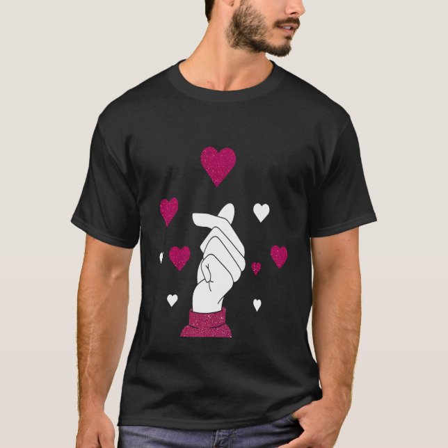Camiseta Finger Heart for Someone you Love (Anverso)