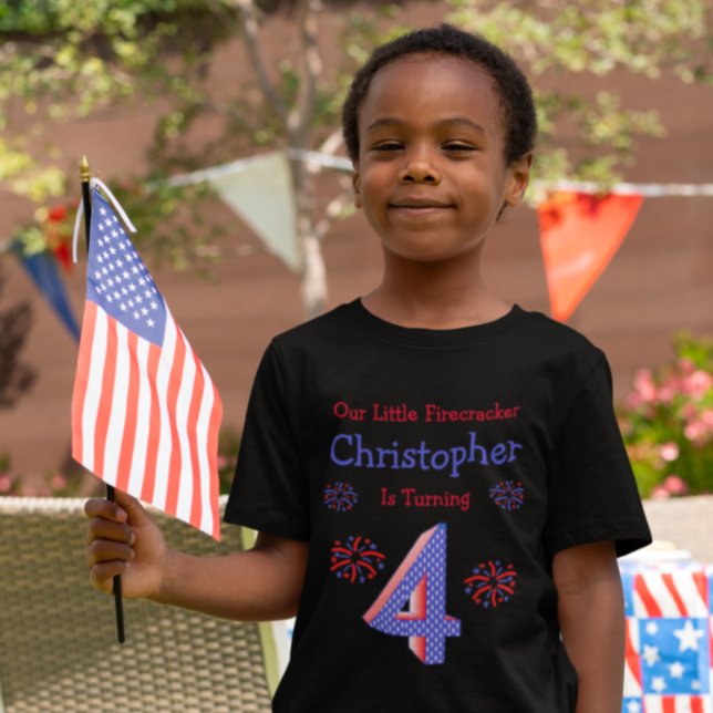 Camiseta Firecracker 4th Birthday T-Shirt (Subido por el creador)