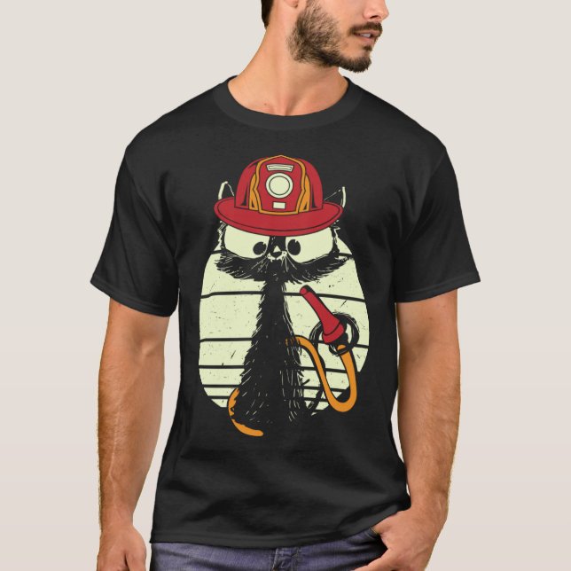 Camiseta Firefighter Cat In Firefighter Uniform Firefighter (Anverso)
