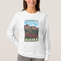 Fireweed y montañas - Dawson, Alaska