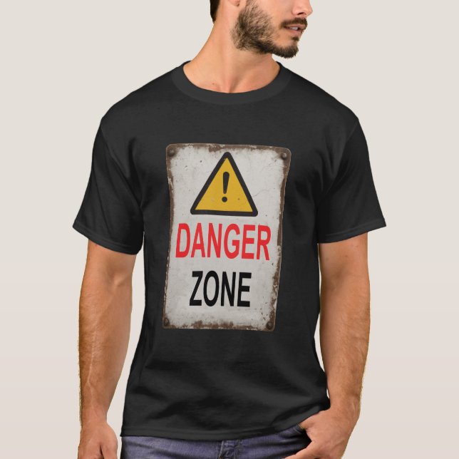 CAMISETA FIRMA DE ZONA DE PELIGRO (Anverso)