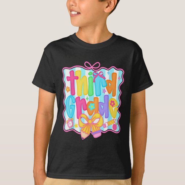 Camiseta First Day Of Third Grade Floral Bundle For Teacher (Anverso)