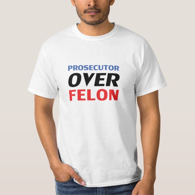 Camiseta Fiscal sobre la tipografía de Felon azul blanco ro (Anverso)