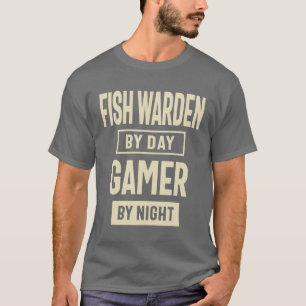 Camiseta Fish Warden Gift Funny Job Title Profession