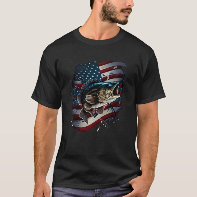 Camiseta Fishing and an American Flag Largemouth Bass  1 (Anverso)