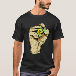 Camiseta Fist with signet ring  Fist Bump