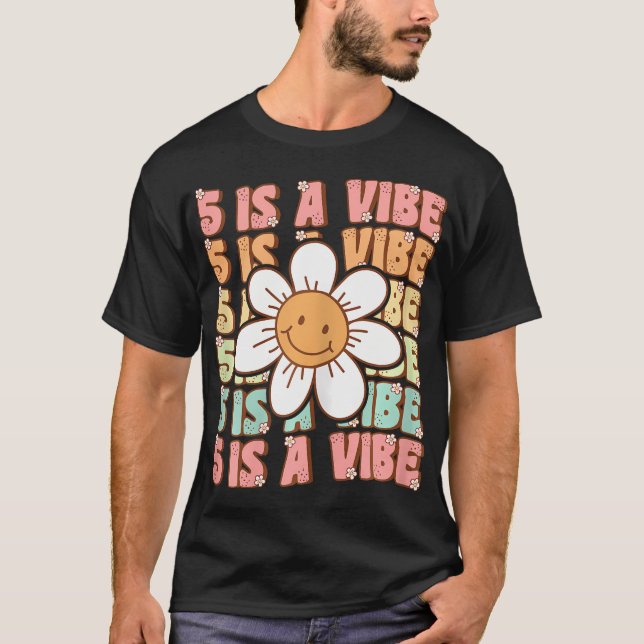 Camiseta Five Es Un Vibe Cute Groovy Fiesta De Cumpleaños D (Anverso)
