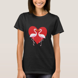 Camiseta Flamencos blancos rosados con corazón rojo