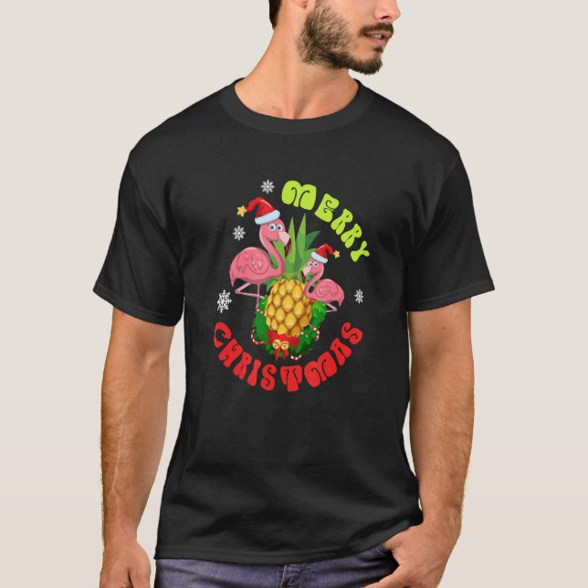 Camiseta Flamingo Christmas Tree Pineapple Xmas Light Merry (Anverso)