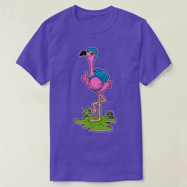 Camiseta Flamingo como excursionista con mochila (Diseño del anverso)
