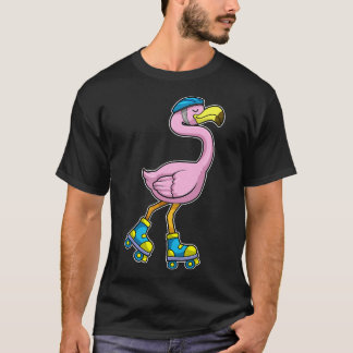 Camiseta Flamingo como patinador con casco de patines