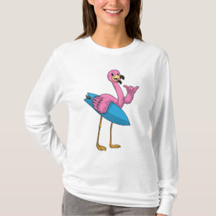 Camiseta Flamingo como surfista con Surfboard