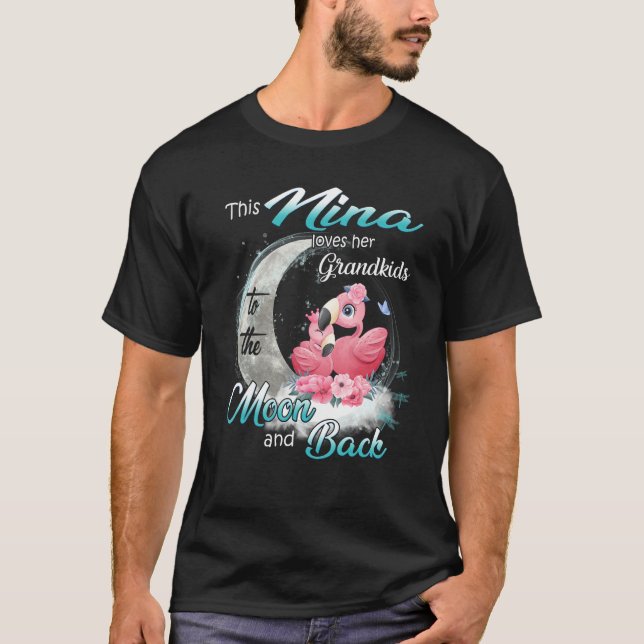 Camiseta Flamingo This Nina Loves Her Grandkids To The Moon (Anverso)