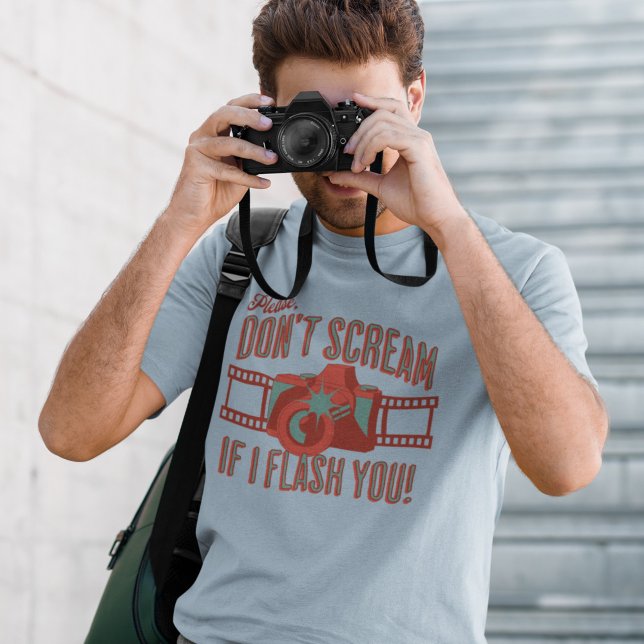 Camiseta Flash de cámara fotográfica de frase divertida ret (Subido por el creador)