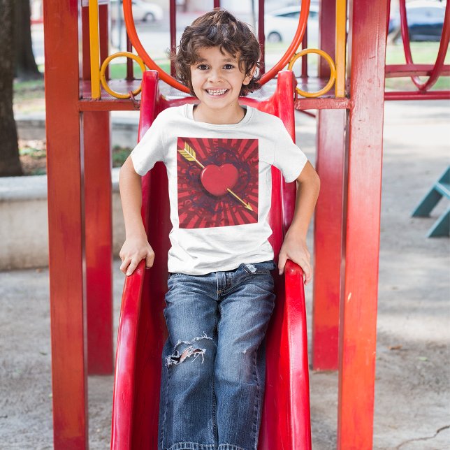 Camiseta Flecha del corazón rojo (Subido por el creador)