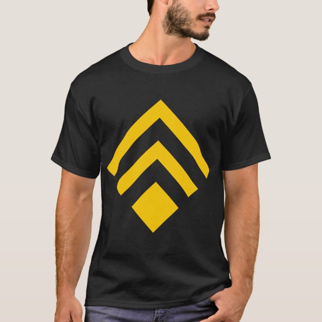 Camiseta Flecha geométrica 02 - Ámbar (Anverso)