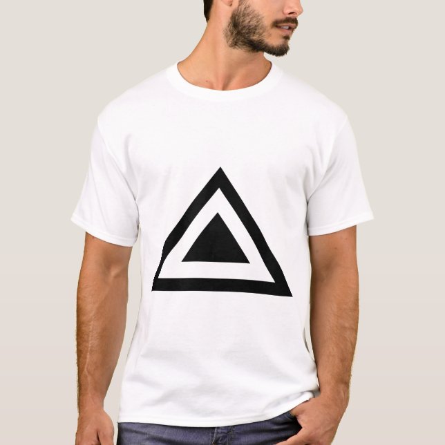 Camiseta Flecha triangular 01 (Anverso)