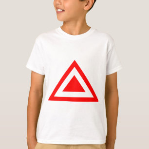 Camiseta Flecha triangular 01
