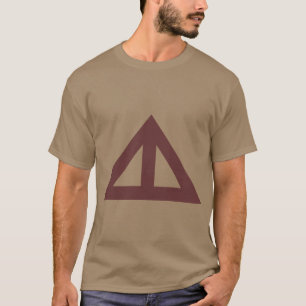 Camiseta Flecha triangular dividida