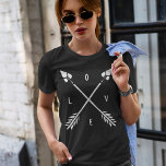 Camiseta Flechas de moda AMOR<br><div class="desc">Diseño elegante y de moda.</div>