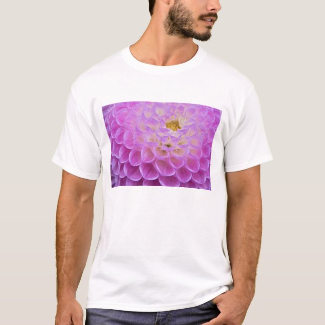 Camiseta Flor de crisantemo decorando tumba en (Anverso)