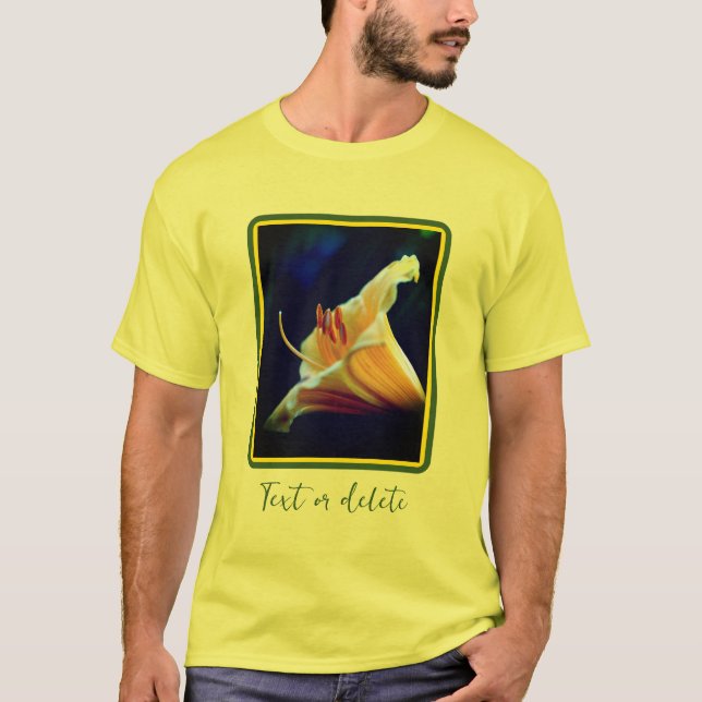 Camiseta Flor De Lirio Amarillo Intenso Personalizada (Anverso)