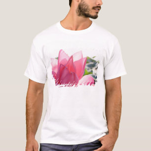 Camiseta Flor de Lotus [Nelumbo speciosum] en su totalidad
