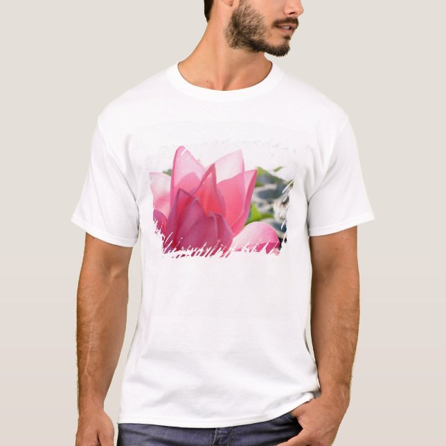Camiseta Flor de Lotus [Nelumbo speciosum] en su totalidad (Anverso)