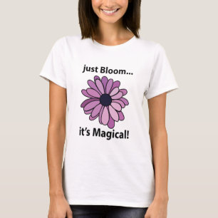 Camiseta Flor morada mágica acaba de florecer su mágico