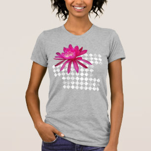 Camiseta Flor Tropical Rosa y Patrón de Diamante