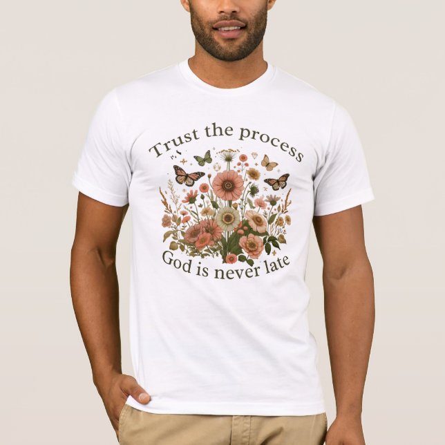 Camiseta Floral design with butterflies – Christian quote “ (Anverso)