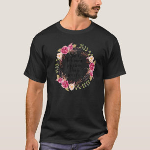 Camiseta Floral Es más preciosa que las joyas cristianas