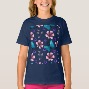 Camiseta Floral Rosa Caprichosa y Mariposa Azul Sin Costura