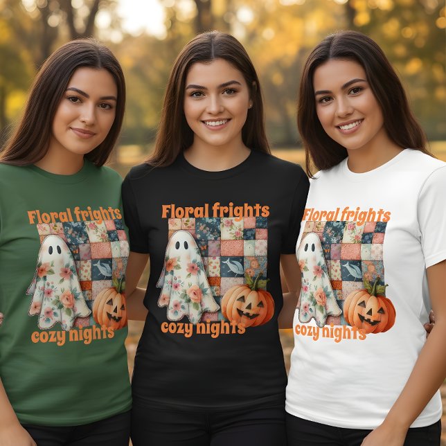 Camiseta Florales y noches acogedoras (Subido por el creador)