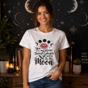 Camiseta Floreces a través de fases Flor de Peonía de Luna