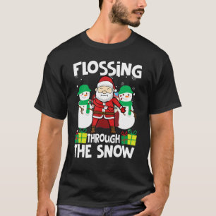 Camiseta Floreciendo a través de la nieve, Santa Claus inun