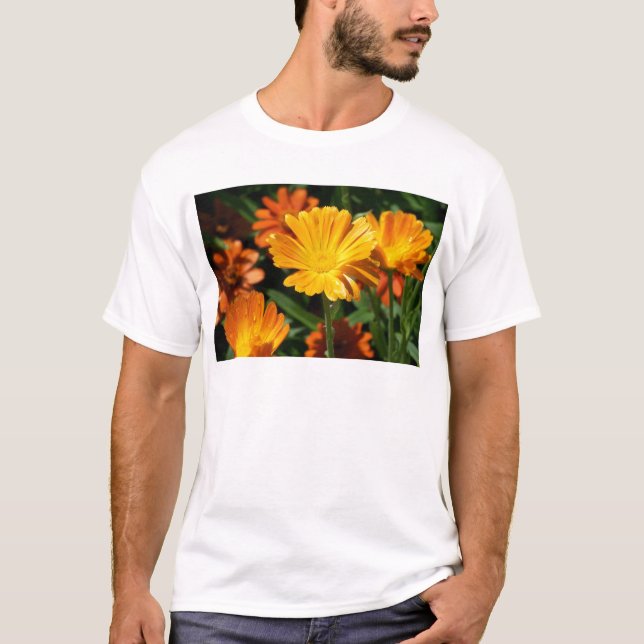 Camiseta Flores amarillas flores arte paz destino de amor (Anverso)
