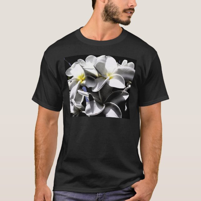 Camiseta Flores artísticas de plumeria (Anverso)