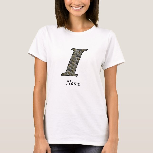 Camiseta Flores de Hortensia Personalizadas con Inicial de  (Anverso)